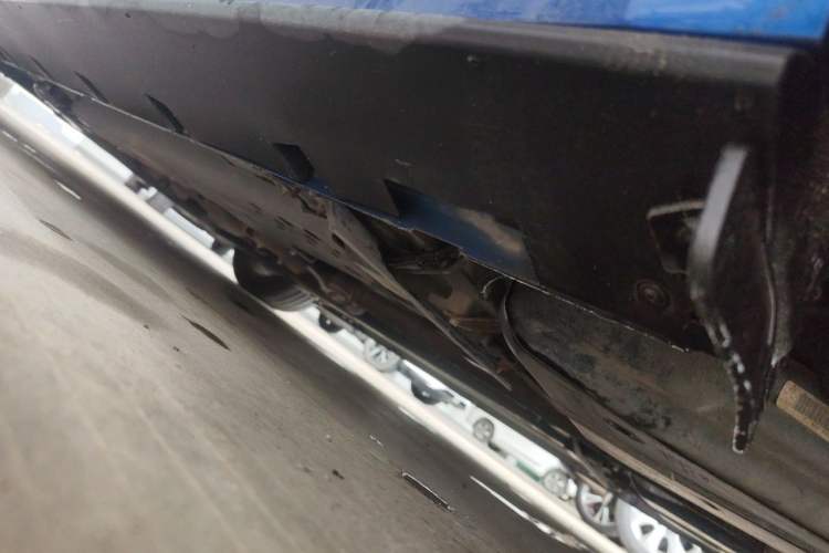 Used Ford Mustang  Chassis Rear Left