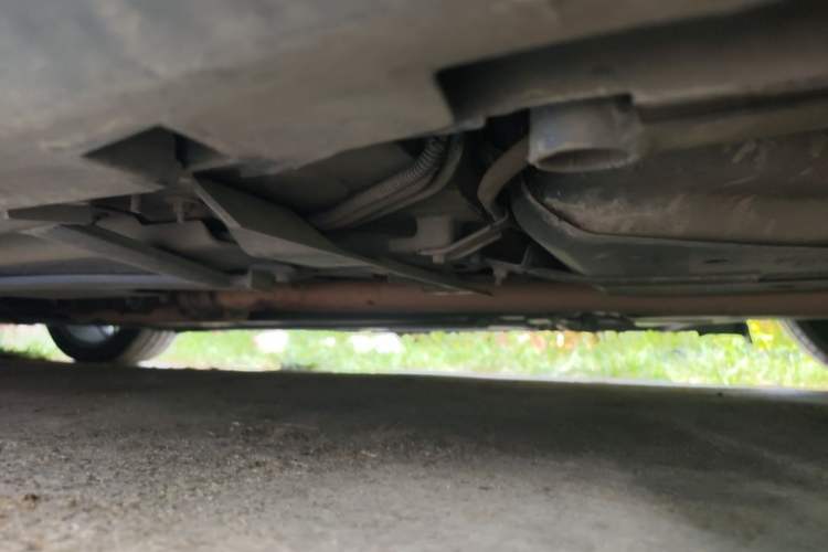 Used Ford Mustang  Chassis Rear Left