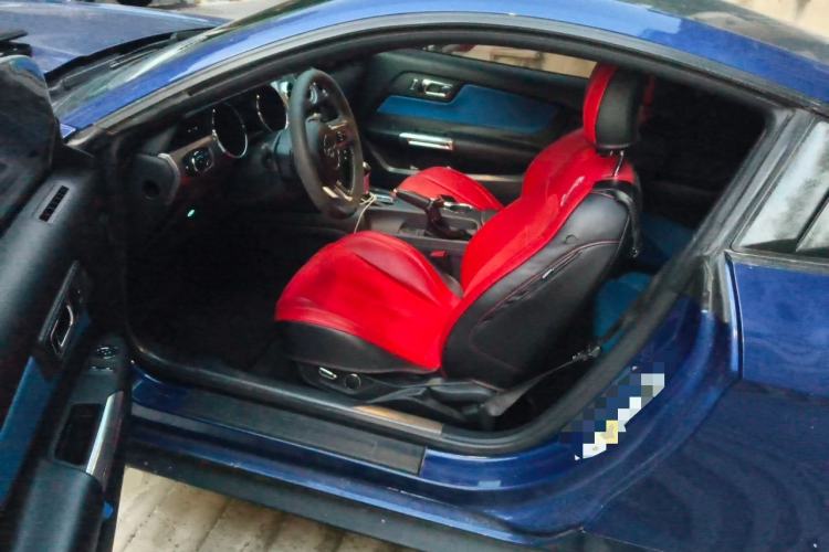 Used Ford Mustang  Driver Seat