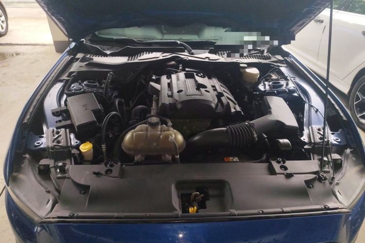 Used Ford Mustang  Engine Bay