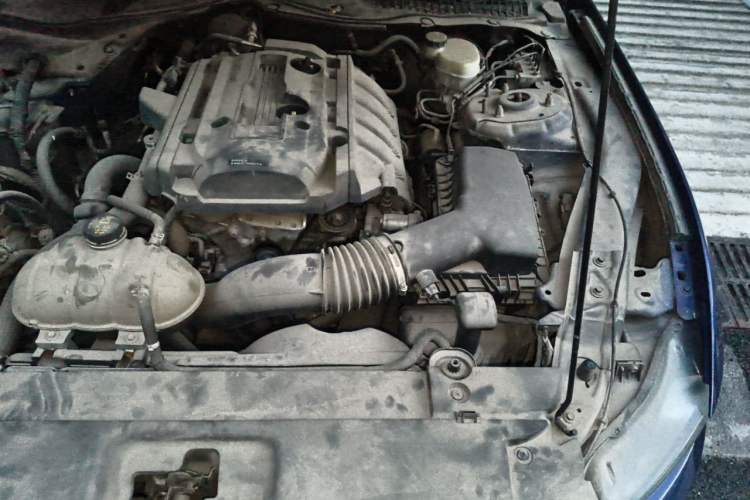 Used Ford Mustang  Engine Bay Left