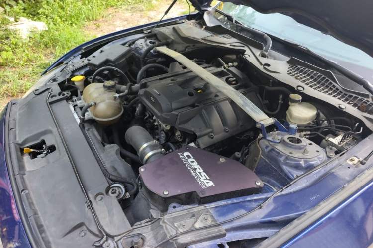 Used Ford Mustang  Engine Bay Left