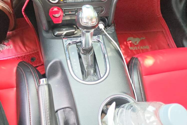 Used Ford Mustang  Gear Lever