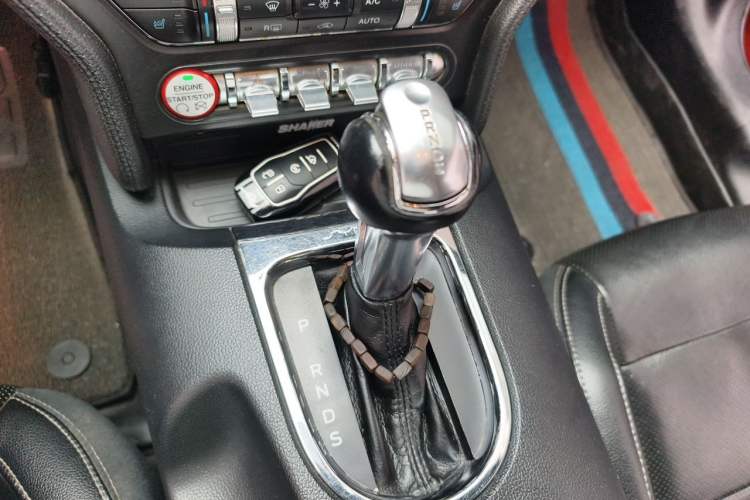 Used Ford Mustang 2016 2.3T Performance Edition Gear Lever
