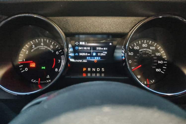 Used Ford Mustang  Instrument Cluster