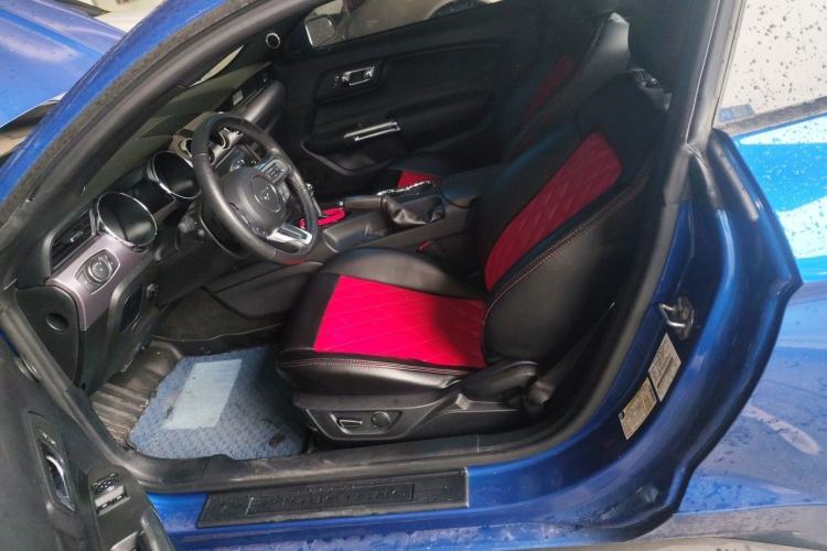 Used Ford Mustang  Left Front Seat