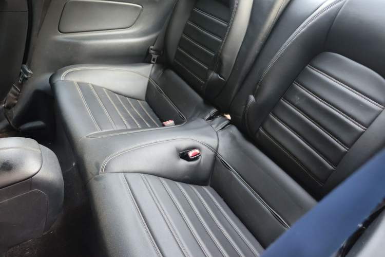 Used Ford Mustang  Left Rear Seat