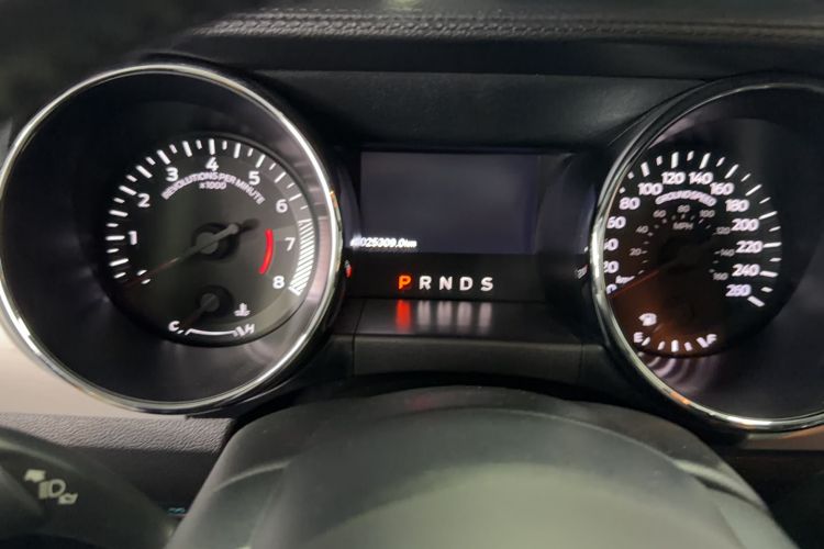 Used Ford Mustang 2016 2.3T Performance Edition Odometer Close Up