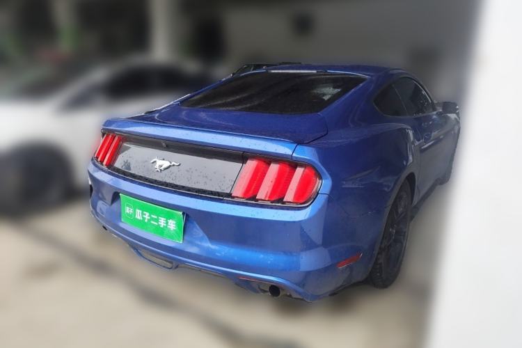 Used Ford Mustang  Rear Right 45 Deg