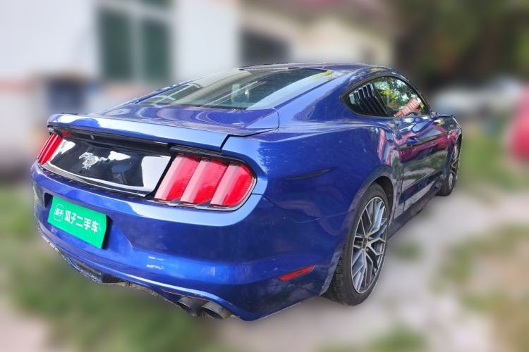 Used Ford Mustang  Rear Right 45 Deg