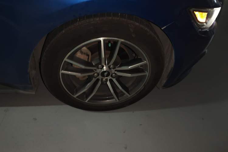 Used Ford Mustang 2016 2.3T Automatic Middle East Version Right Front Wheel Hub