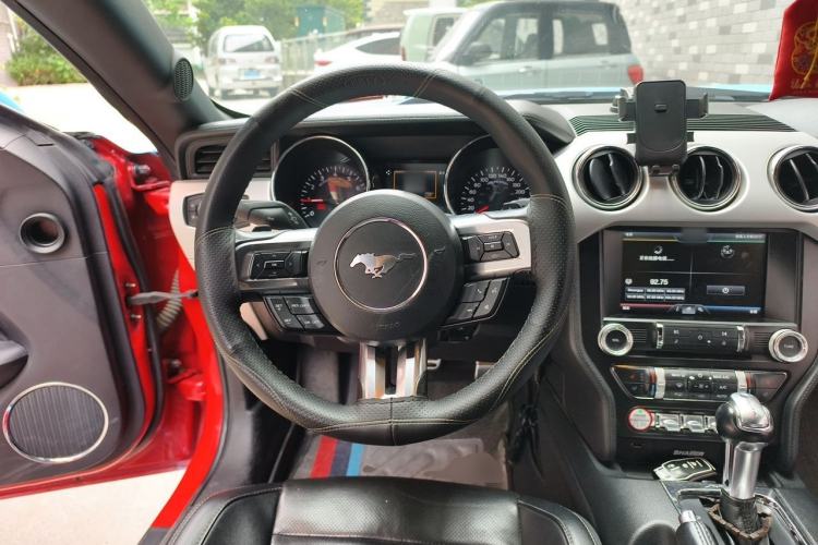 Used Ford Mustang 2016 2.3T Performance Edition Steering Wheel