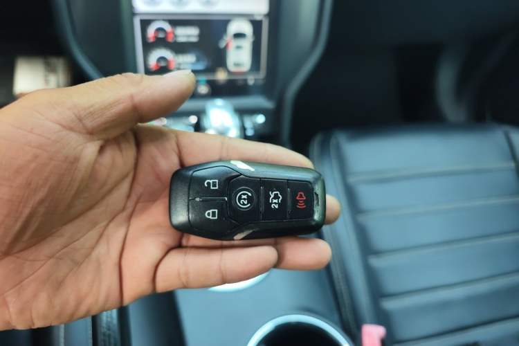Used Ford Mustang  Vehicle Key