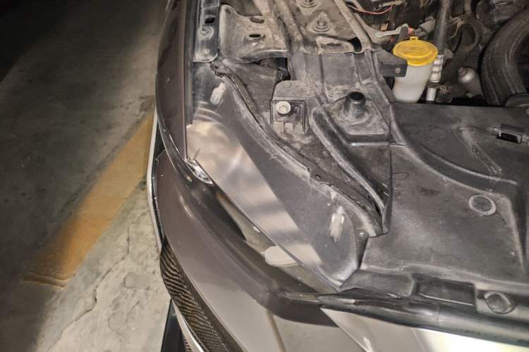 Used Ford Mustang  Right Front Headlight