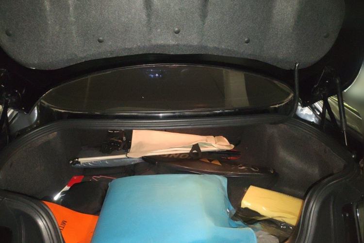 Used Ford Mustang  Trunk