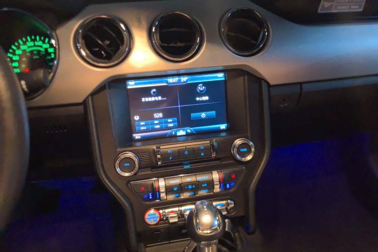 Used Ford Mustang 2016 2.3T Sport Edition Audio And AC Panel