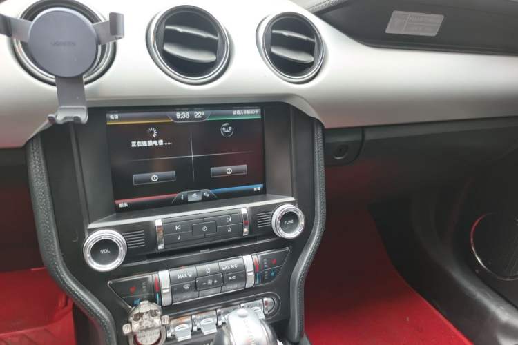 Used Ford Mustang 2016 2.3T Performance Edition Audio And AC Panel