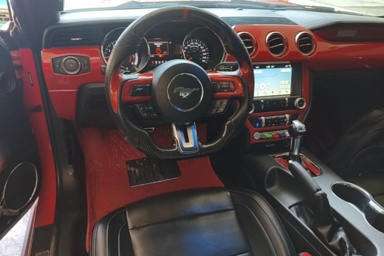 Used Ford Mustang 2016 2.3T Performance Edition Center Console