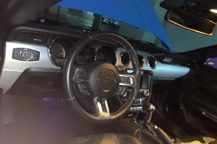 Used Ford Mustang 2016 2.3T Sport Edition Center Console