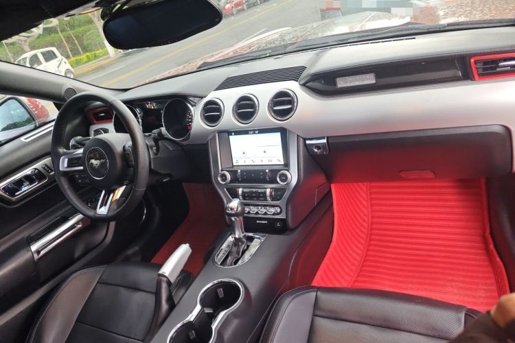 Used Ford Mustang 2016 2.3T Performance Edition Center Console