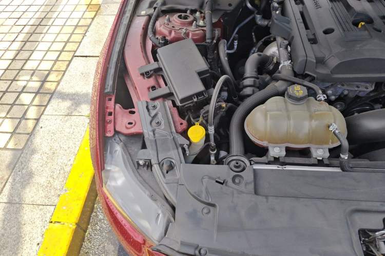 Used Ford Mustang 2016 2.3T Performance Edition Engine Bay Right
