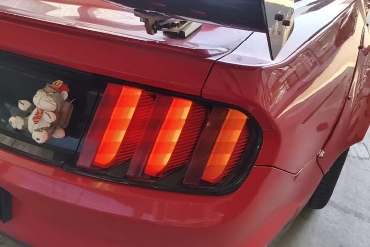 Used Ford Mustang 2016 2.3T Performance Edition Exterior 3