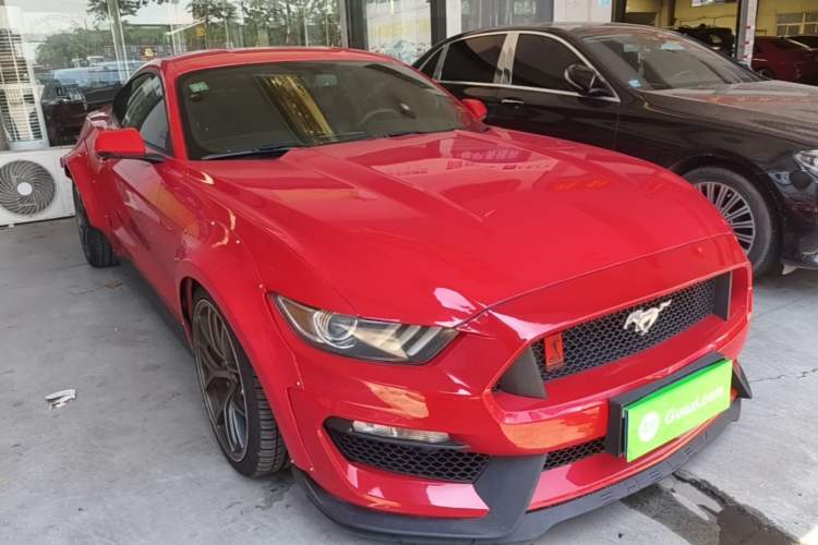 Used Ford Mustang 2016 2.3T Performance Edition Front Right 45 Deg