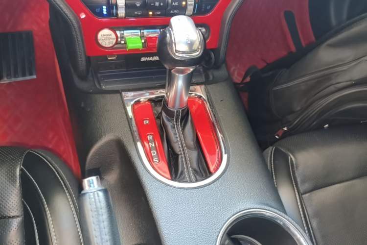 Used Ford Mustang 2016 2.3T Performance Edition Gear Lever