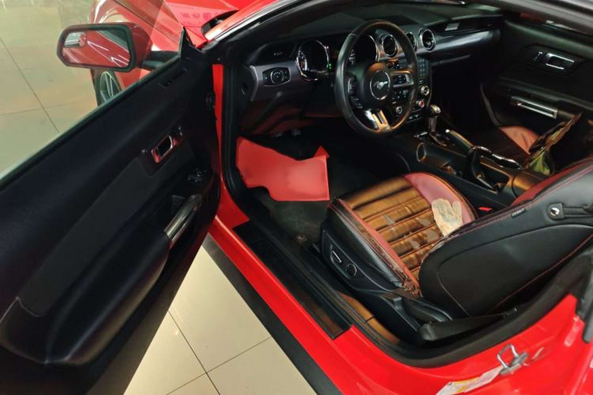 Used Ford Mustang 2016 2.3T Performance Edition Interior 3