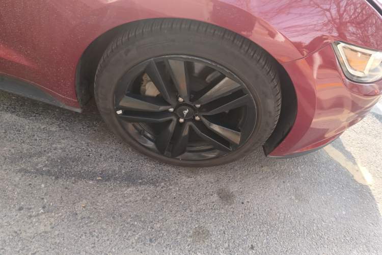 Used Ford Mustang 2016 2.3T Performance Edition Right Front Wheel Hub