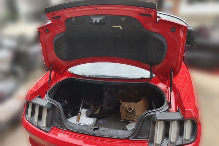 Used Ford Mustang 2016 2.3T Performance Edition Trunk