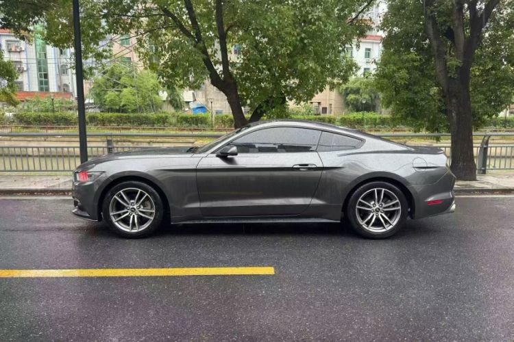 Used Ford Mustang 2016 2.3T Automatic Hardtop P-Version U.S. Specification Exterior 7