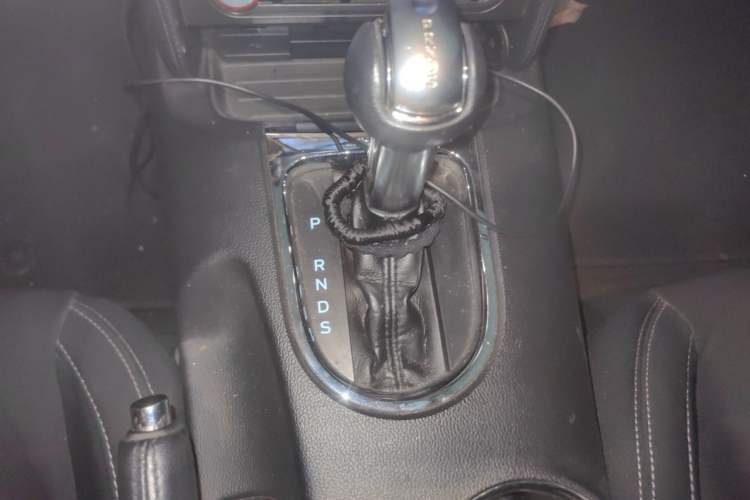 Used Ford Mustang 2016 2.3T Performance Edition Gear Lever