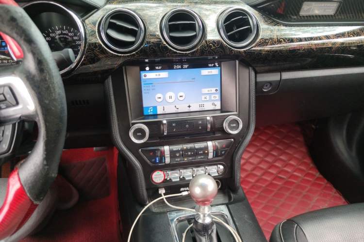 Used Ford Mustang 2016 2.3T Performance Edition Audio And AC Panel