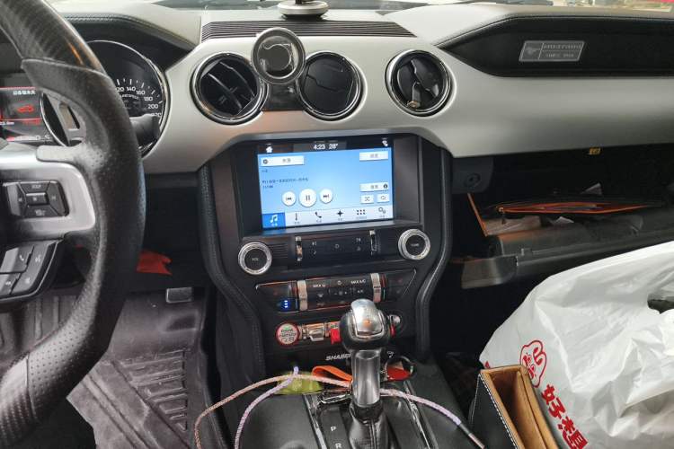 Used Ford Mustang 2016 2.3T Performance Edition Audio And AC Panel