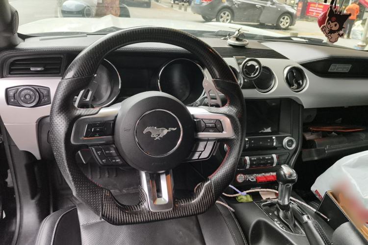 Used Ford Mustang 2016 2.3T Performance Edition Center Console