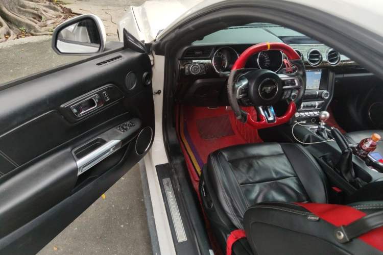 Used Ford Mustang 2016 2.3T Performance Edition Driver Seat