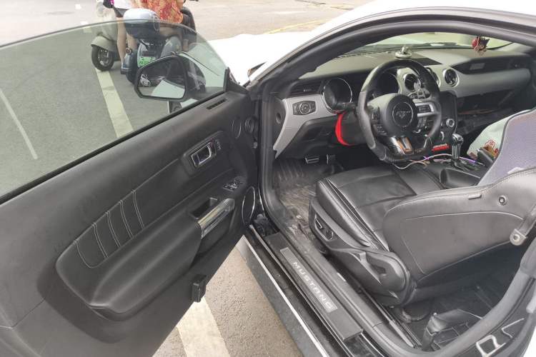 Used Ford Mustang 2016 2.3T Performance Edition Driver Seat