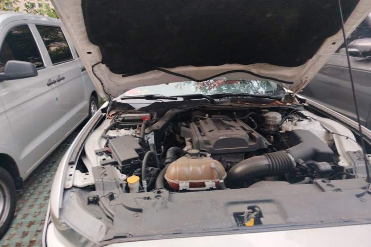 Used Ford Mustang 2016 2.3T Performance Edition Engine Bay Right