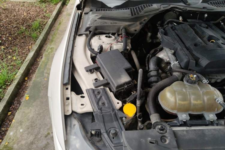 Used Ford Mustang 2016 2.3T Performance Edition Engine Bay Right