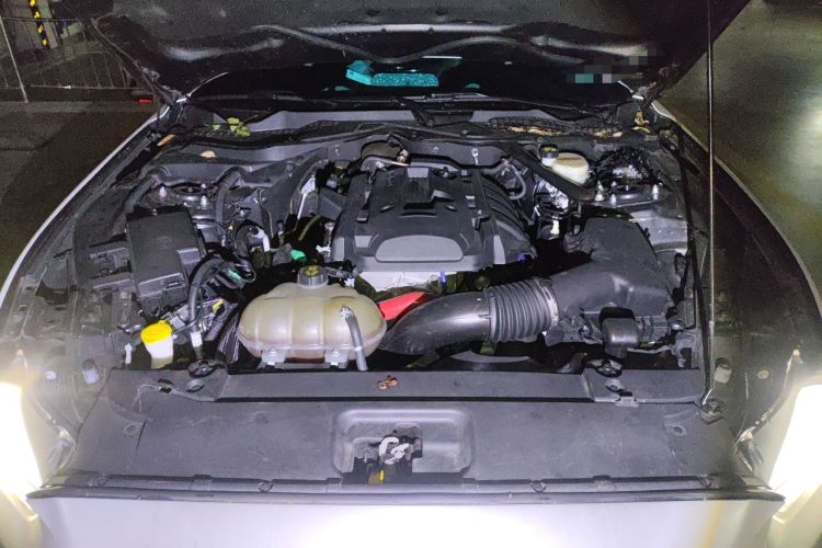 Used Ford Mustang 2016 2.3T Performance Edition Engine Bay Right