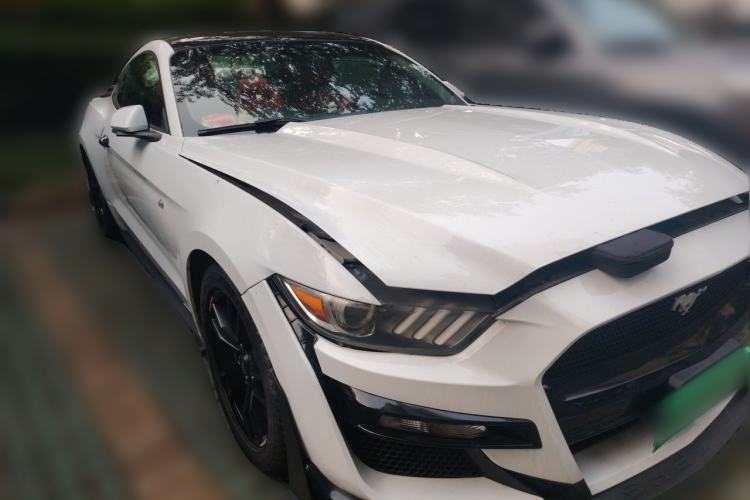 Used Ford Mustang 2016 2.3T Performance Edition Front Right 45 Deg