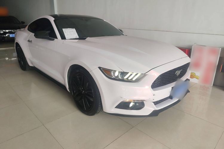 Used Ford Mustang 2016 2.3T Performance Edition Front Right 45 Deg