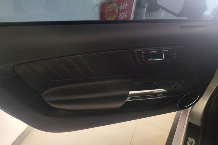 Used Ford Mustang 2016 2.3T Performance Edition Left Front Door Interior