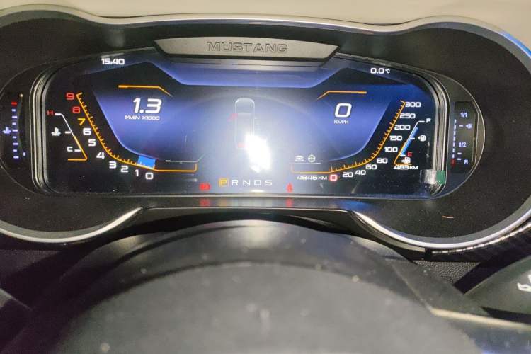 Used Ford Mustang 2016 2.3T Performance Edition Odometer Close Up