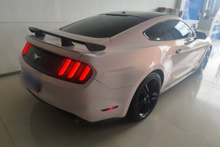 Used Ford Mustang 2016 2.3T Performance Edition Rear Right 45 Deg