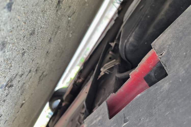 Used Ford Mustang  Chassis Rear Right