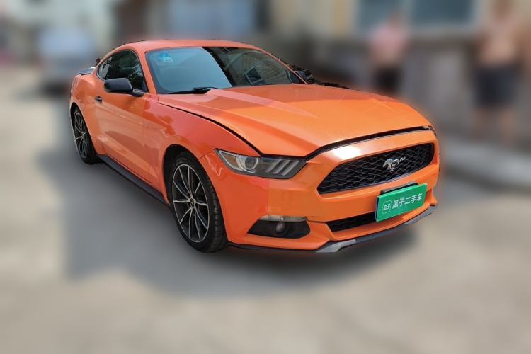 Used Ford Mustang  Front Right 45 Deg