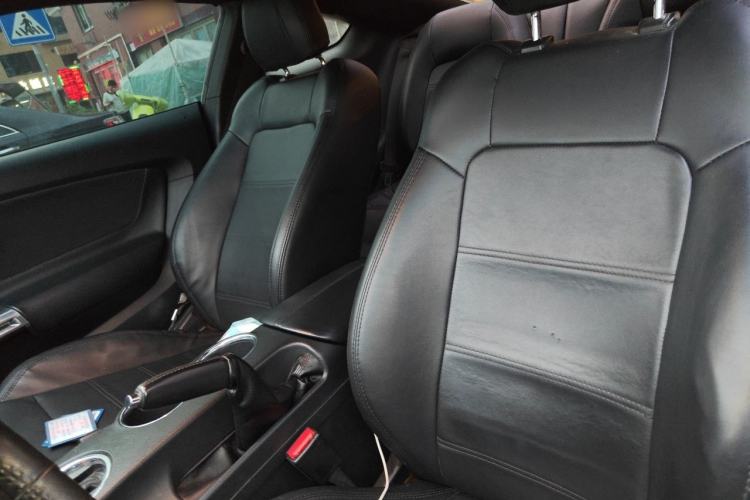 Used Ford Mustang 2016 2.3T Automatic Hardtop P-Version U.S. Specification Left Front Seat