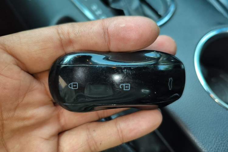 Used Ford Mustang  Vehicle Key